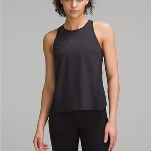 Black Lululemon tank - lightweight stretch run tank airflow